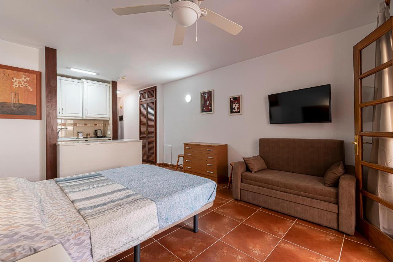 Go2Tenerife Apart'Elisa Near The Beach & Pool View Плая де лас Америкас Екстериор снимка